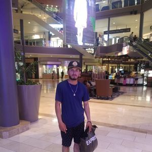 Meet your Posher, Jc